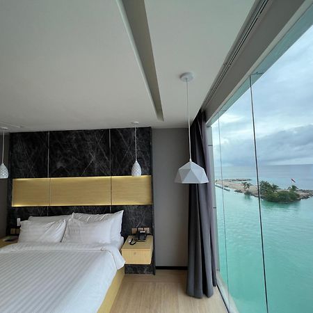 Swarn By Hawks Hotels Baa Atoll Exterior foto